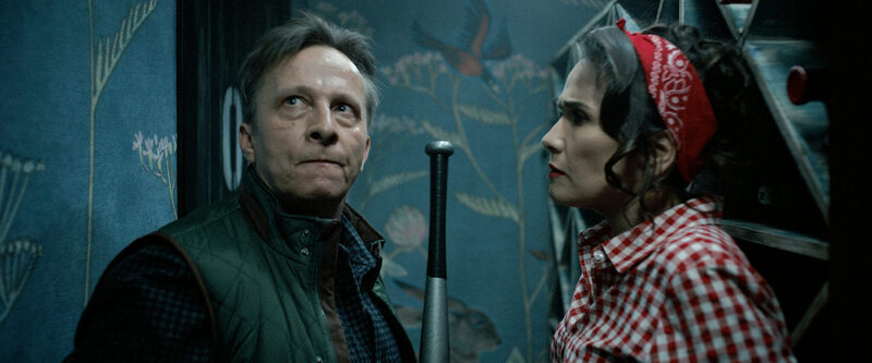 Новогодние комедии 2025: магия праздника на большом экране post thumbnail image